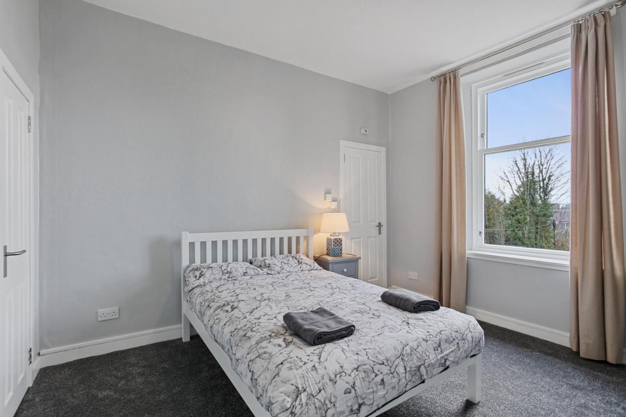 Lovely 3 Bedroom Apartment In Aberdeen Centre 外观 照片